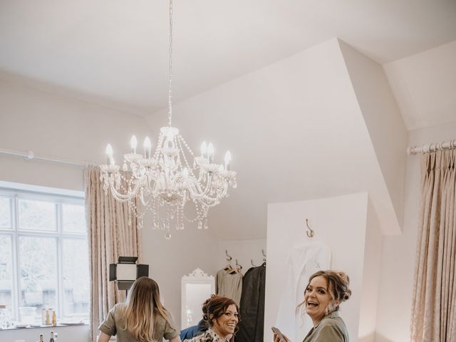 Jess and Alex&apos;s Wedding in Taunton, Somerset 18