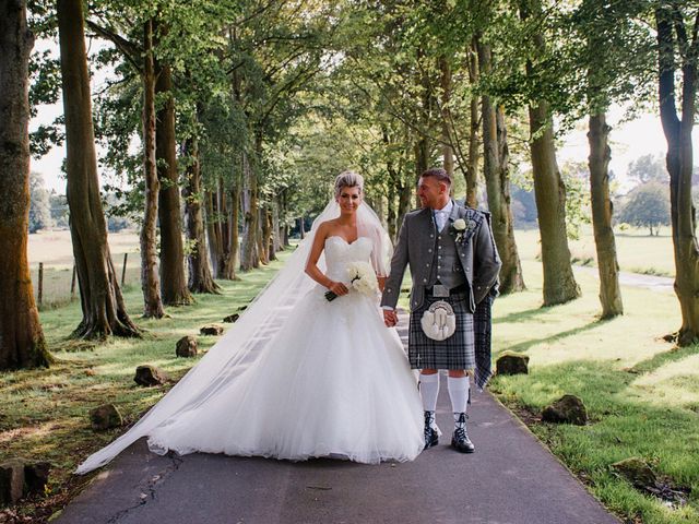 Abby and Ross&apos;s Wedding in Stirlingshire, Stirlingshire 249