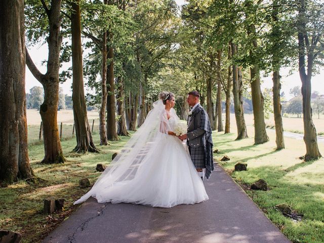 Abby and Ross&apos;s Wedding in Stirlingshire, Stirlingshire 250
