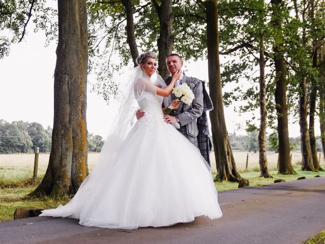 Abby and Ross&apos;s Wedding in Stirlingshire, Stirlingshire 258