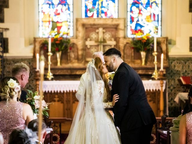 Jamie and Joelle&apos;s Wedding in Llanelli, Carmarthenshire 1