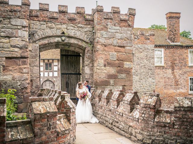 Rob and Amy&apos;s Wedding in Birtsmorton, Worcestershire 101