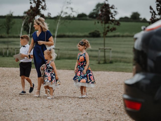 Lucy and Mike&apos;s Wedding in Calne, Wiltshire 40