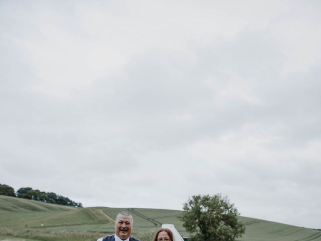 Lucy and Mike&apos;s Wedding in Calne, Wiltshire 189