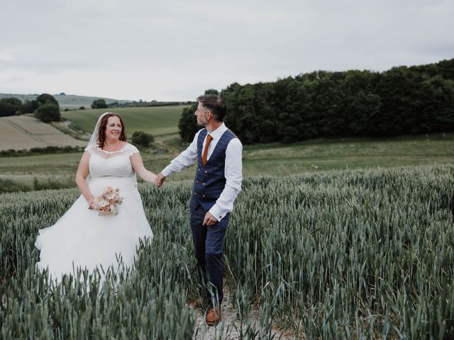 Lucy and Mike&apos;s Wedding in Calne, Wiltshire 208