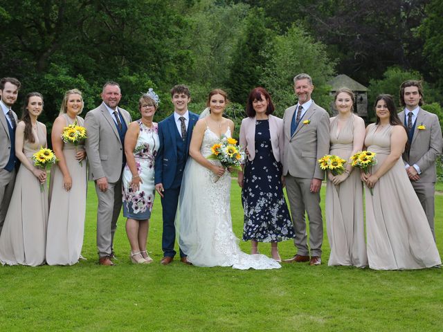 Scott and Hayley&apos;s Wedding in Sharpthorne, West Sussex 143