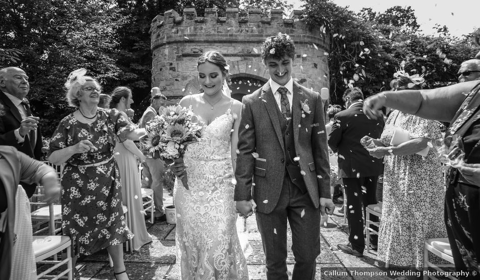 Scott and Hayley's Wedding in Sharpthorne, West Sussex