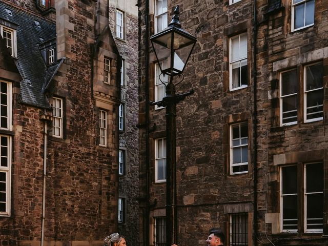 George and Emma&apos;s Wedding in Edinburgh, Lothian &amp; Borders 33