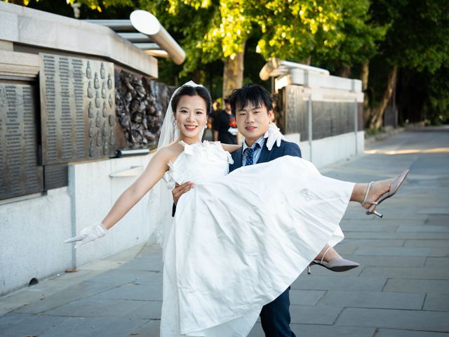 Mrs Wang and Mr Wang's Wedding in London Bridge, East Central London 20
