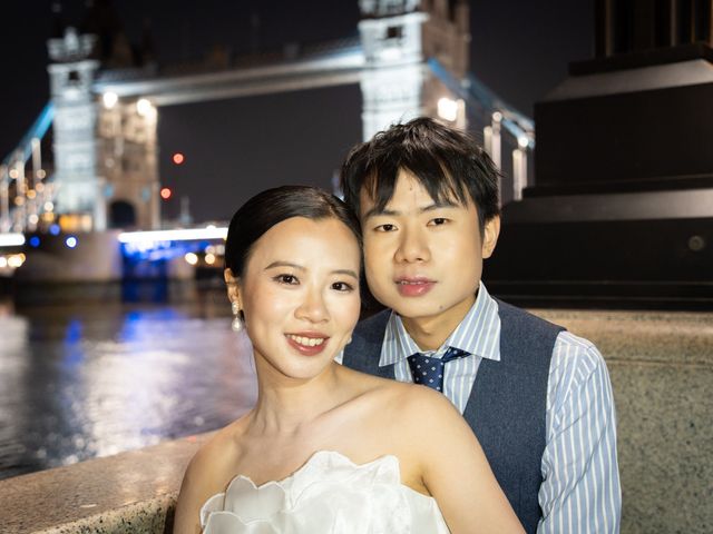 Mrs Wang and Mr Wang's Wedding in London Bridge, East Central London 40