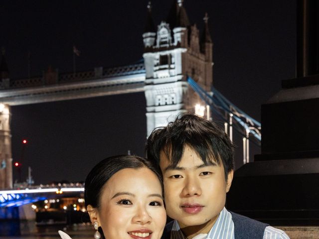 Mrs Wang and Mr Wang's Wedding in London Bridge, East Central London 41