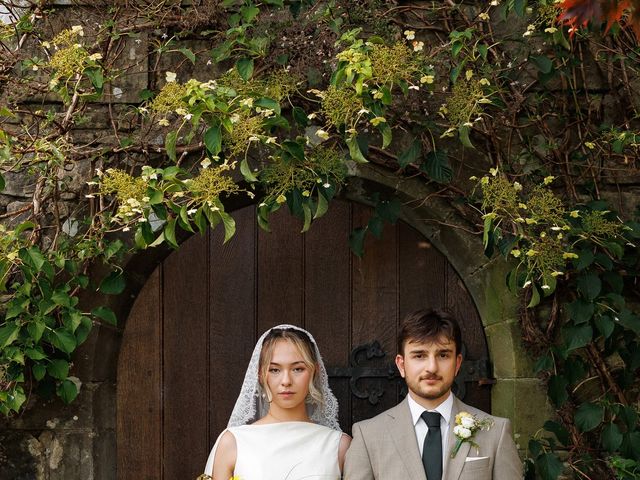 Fionamay and Drin's Wedding in St.Andrews, Fife &amp; Angus 11