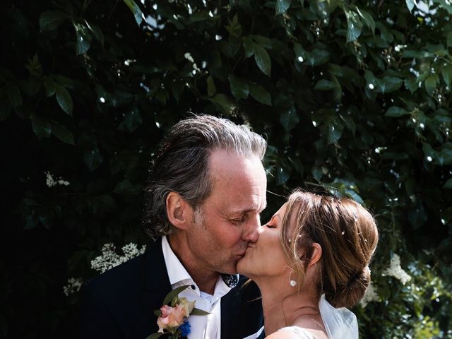 Mark and Paradine's Wedding in Hackney, East London 16