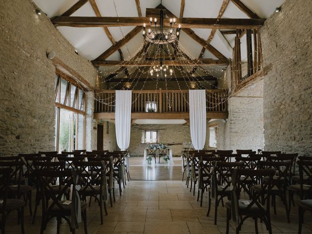 Diana and Hugh's Wedding in Gloucester, Gloucestershire 6