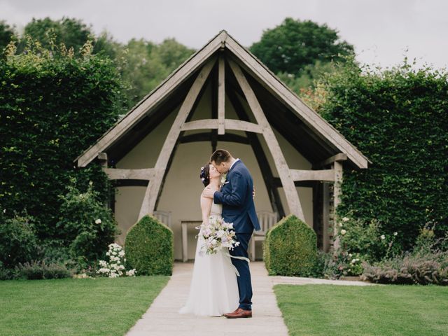 Diana and Hugh's Wedding in Gloucester, Gloucestershire 16