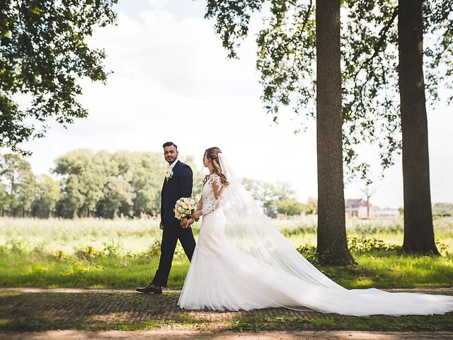 Robin and Ryan&apos;s Wedding in Leicester, Leicestershire 39