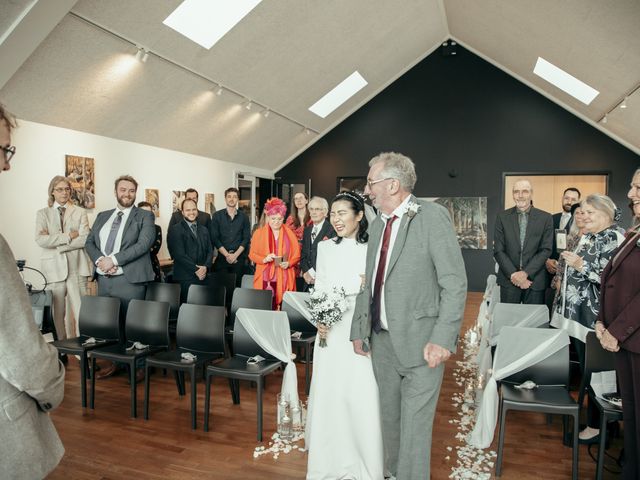 Linh and Jack&apos;s Wedding in Nr Worcester, Worcestershire 3