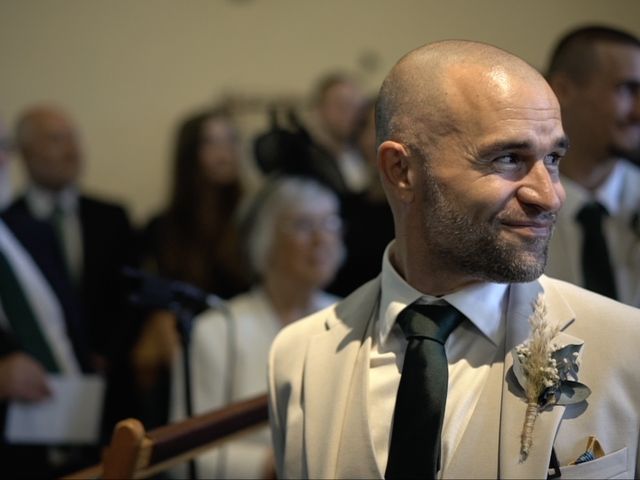 Charlie and Pete&apos;s Wedding in Winchester, Hampshire 8