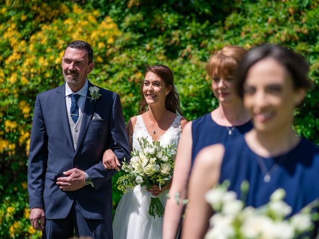 Andy and Stacey&apos;s Wedding in Buxted, East Sussex 15