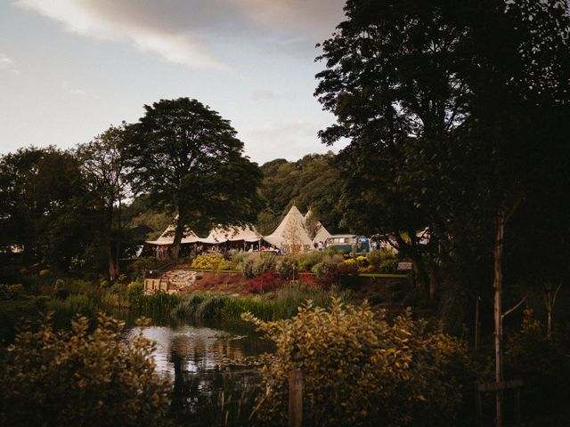 Oli and Penny&apos;s Wedding in Hodnet, Shropshire 53