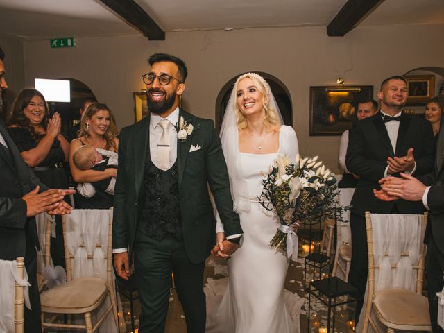 Kirstie and Danyal&apos;s Wedding in Halifax, West Yorkshire 33