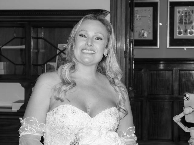 ashley and leanne's Wedding in Liverpool, Merseyside 10
