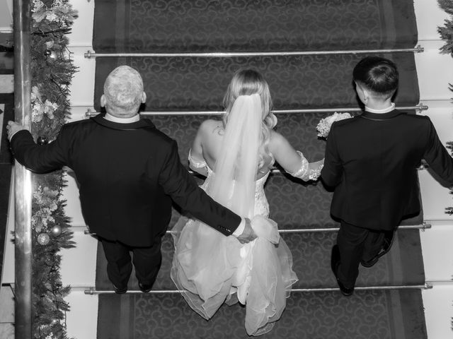 ashley and leanne's Wedding in Liverpool, Merseyside 12