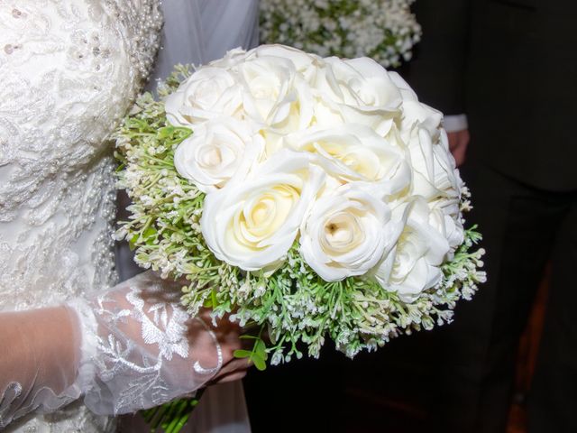 ashley and leanne's Wedding in Liverpool, Merseyside 27