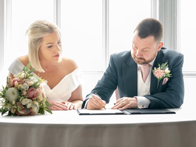 Greg and Siân's Wedding in Broadstairs, Kent 9