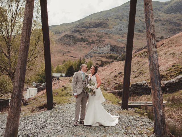 Jordan and Amy&apos;s Wedding in Lake District , Cumbria 20