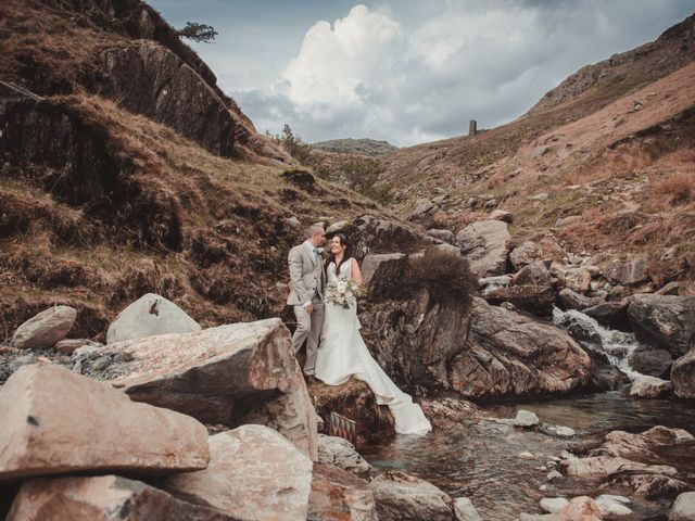 Jordan and Amy&apos;s Wedding in Lake District , Cumbria 36