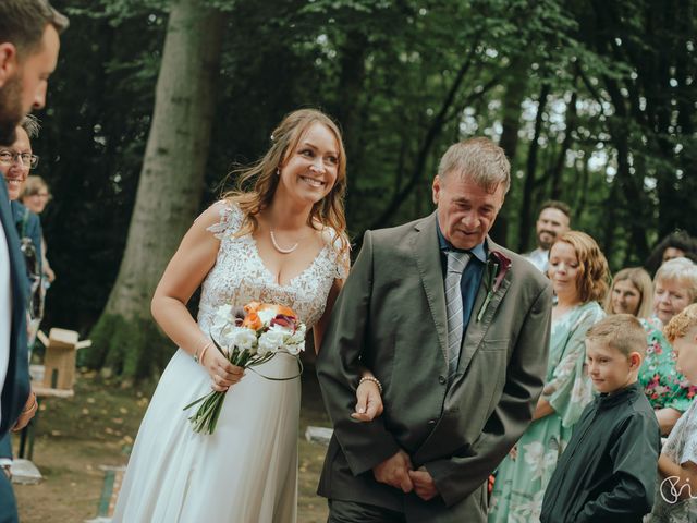 Kev and Amy&apos;s Wedding in Hellingly, East Sussex 44