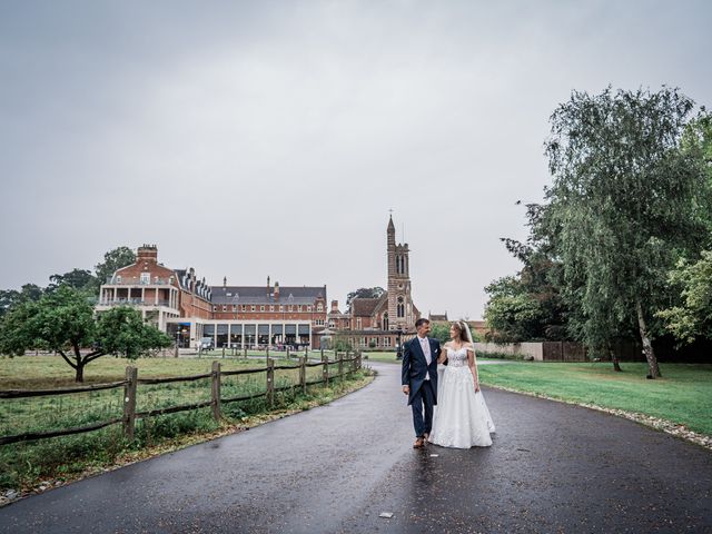 Mark and Laura 's Wedding in Worcester, Worcestershire 1