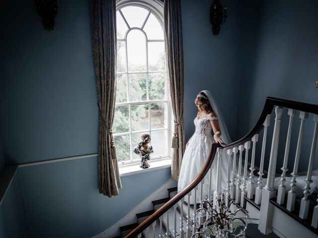 Mark and Laura 's Wedding in Worcester, Worcestershire 10