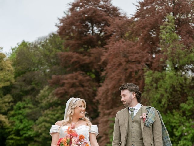 Chris and Kayleigh's Wedding in Clackmannanshire Alloa, Central &amp; Glasgow 7