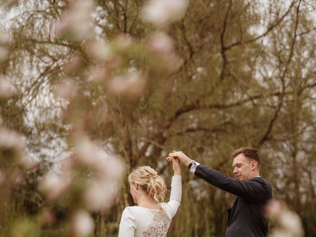 Alex and Alex&apos;s Wedding in Silchester, Hampshire 60