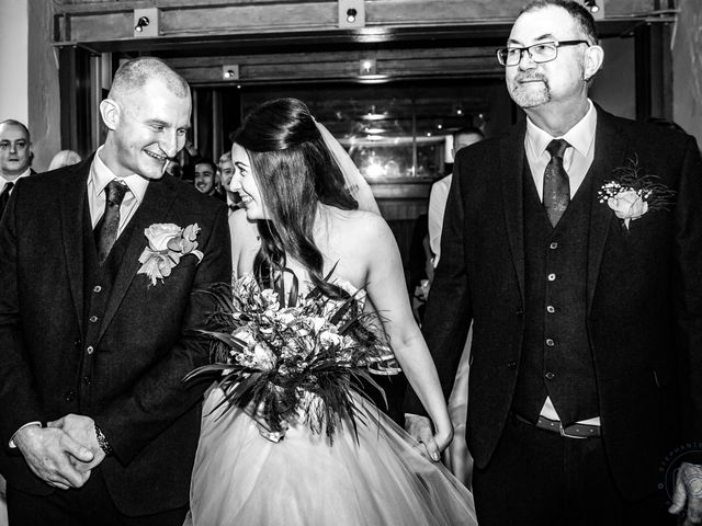 Daniel and Kayleigh&apos;s Wedding in Oxford, Oxfordshire 8