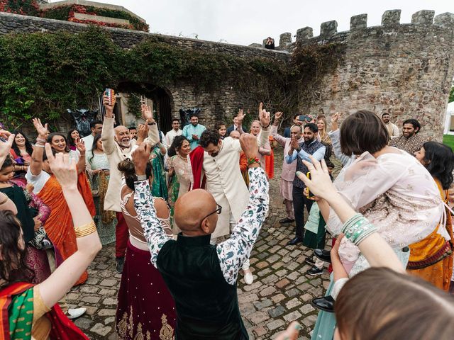 Jurg and Bjavna's Wedding in Clevedon, Bristol 37