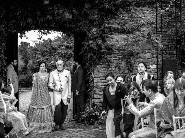 Jurg and Bjavna's Wedding in Clevedon, Bristol 91