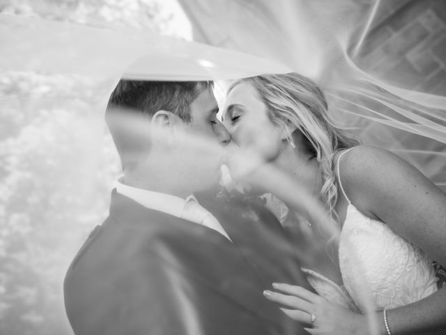 Robbie and Lauren's Wedding in Biggar, Central &amp; Glasgow 26