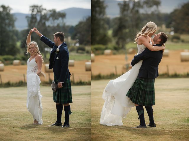 Robbie and Lauren's Wedding in Biggar, Central &amp; Glasgow 31