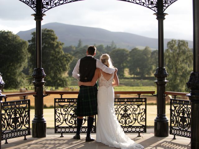 Robbie and Lauren's Wedding in Biggar, Central &amp; Glasgow 38