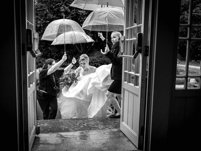 Steve and Anna's Wedding in Christchurch, Dorset 25