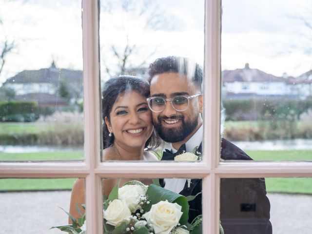 Ravi and Shrina&apos;s Wedding in Hornchurch, Essex 14