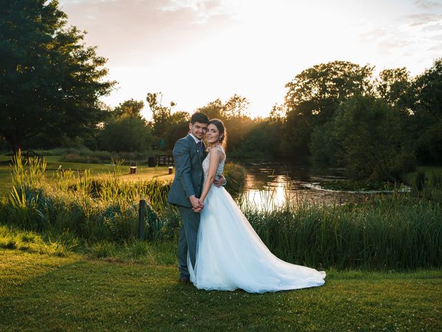 Tom and Gemma's Wedding in Dunstable, Bedfordshire 11