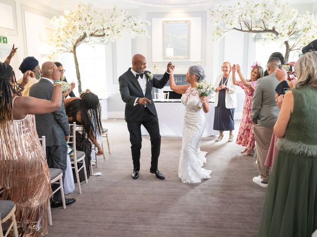 Michelle and Gary's Wedding in Woldingham, Surrey 14