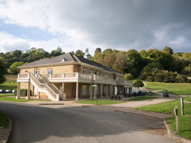 Michelle and Gary's Wedding in Woldingham, Surrey 23