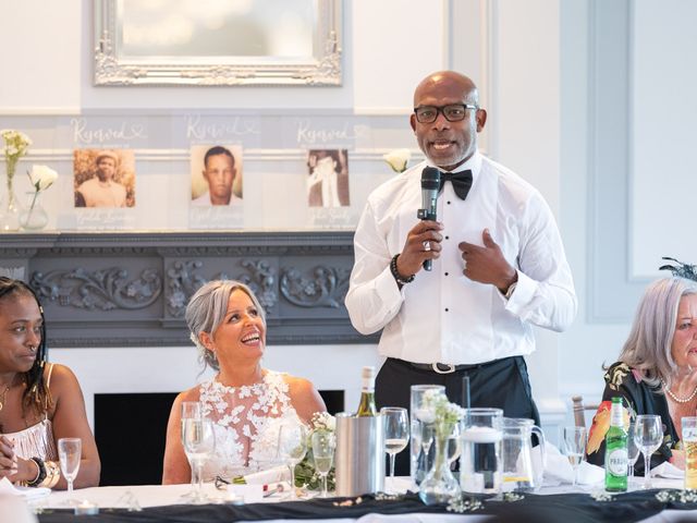 Michelle and Gary's Wedding in Woldingham, Surrey 28