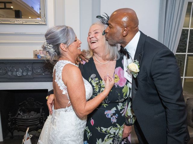 Michelle and Gary's Wedding in Woldingham, Surrey 34