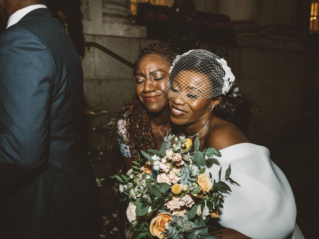 Yinka and Teddy&apos;s Wedding in Chelsea, South West London 55